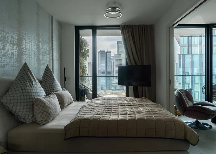 Skyline Blick Frankfurt - Nahe Messe