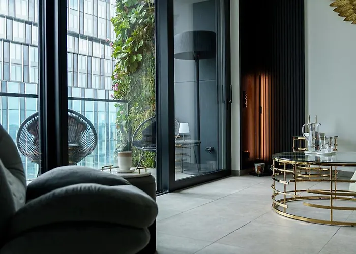 Skyline Blick Frankfurt - Nahe Messe דירה *